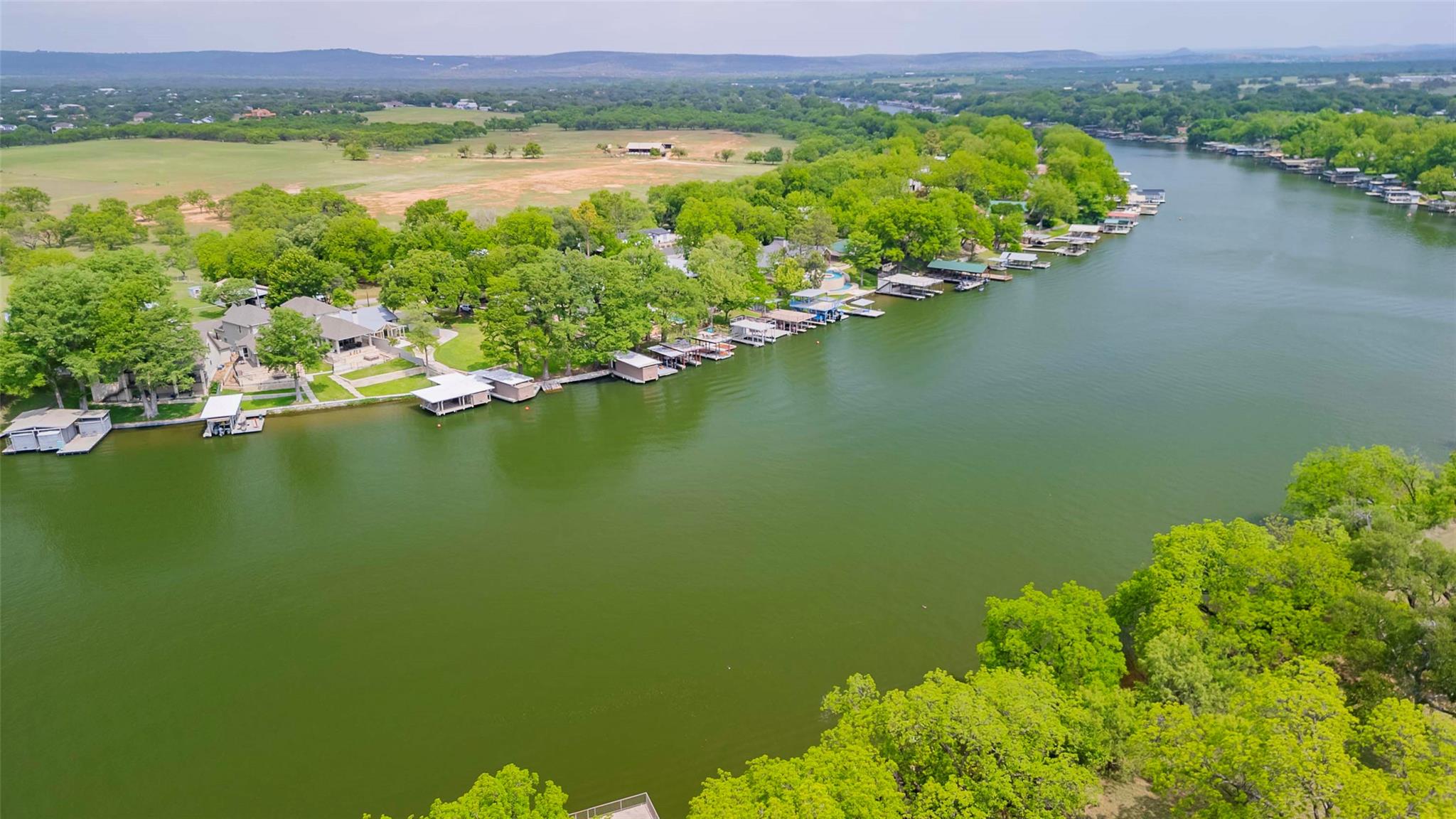 2228 Williams Lakeshore DR