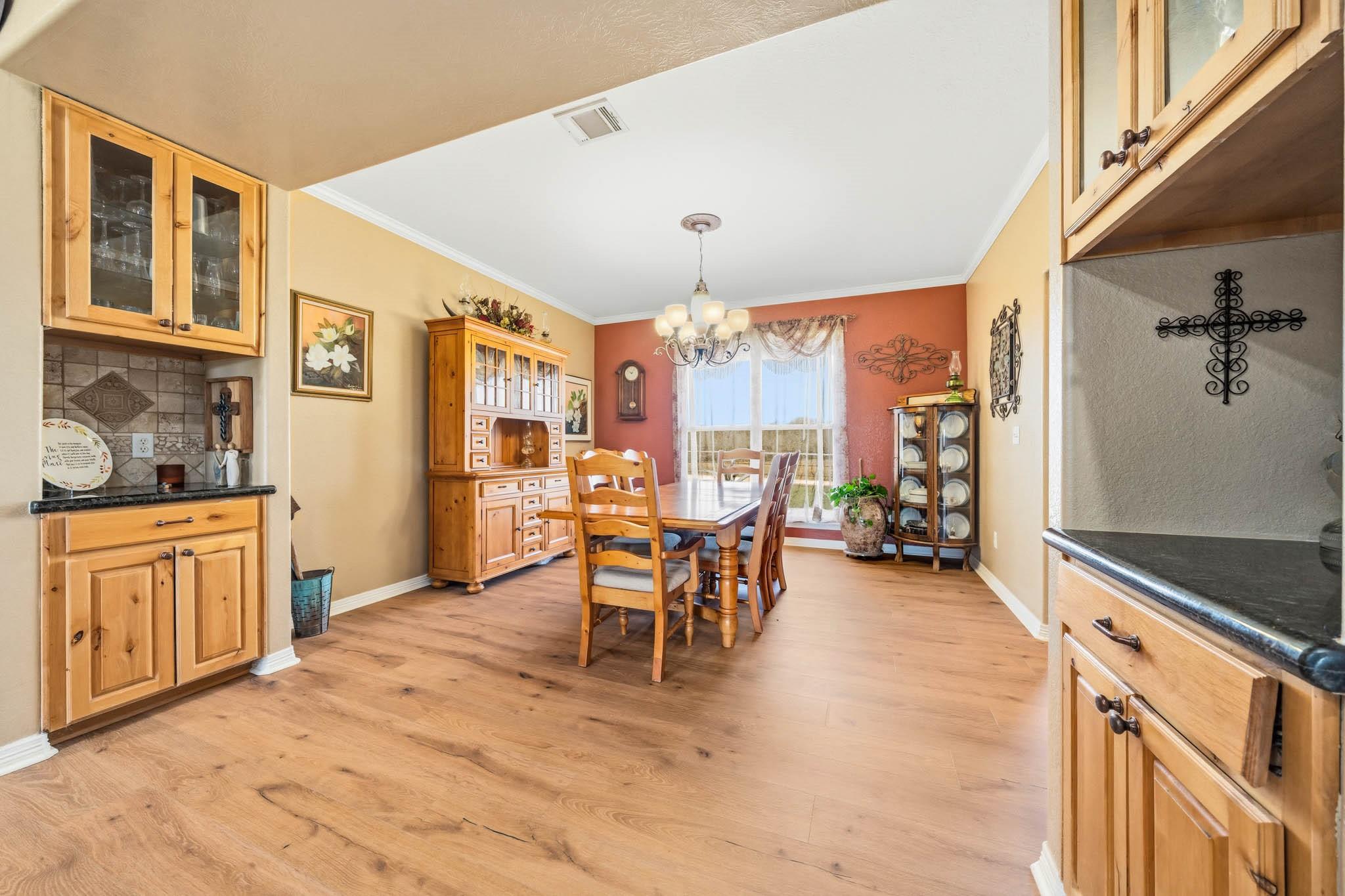 3713 County Road 386