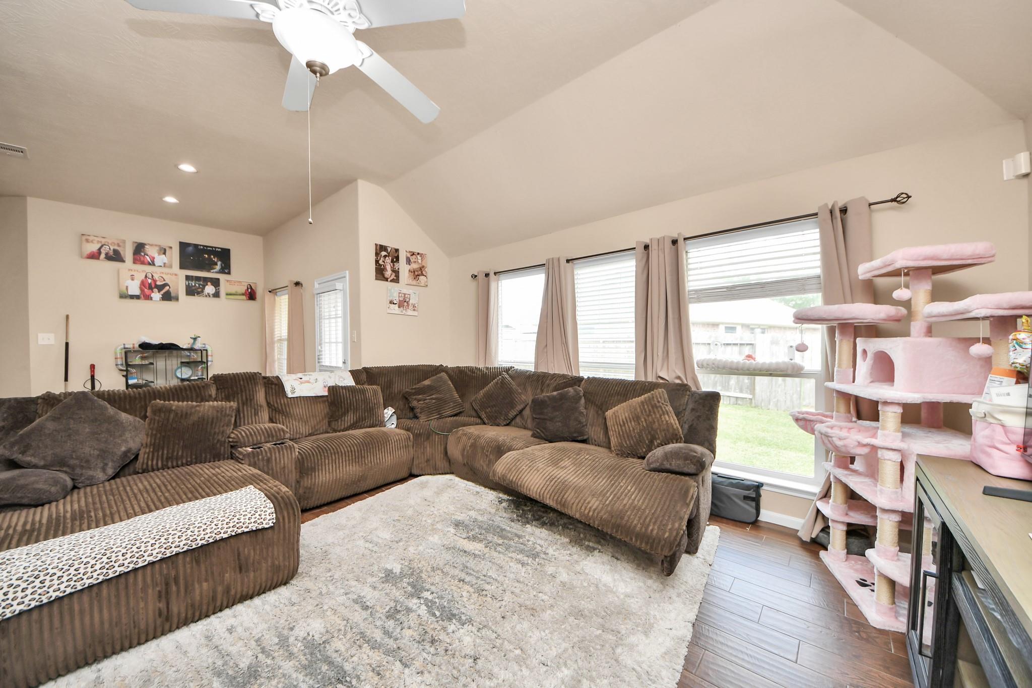 9307 Russeff Field Lane