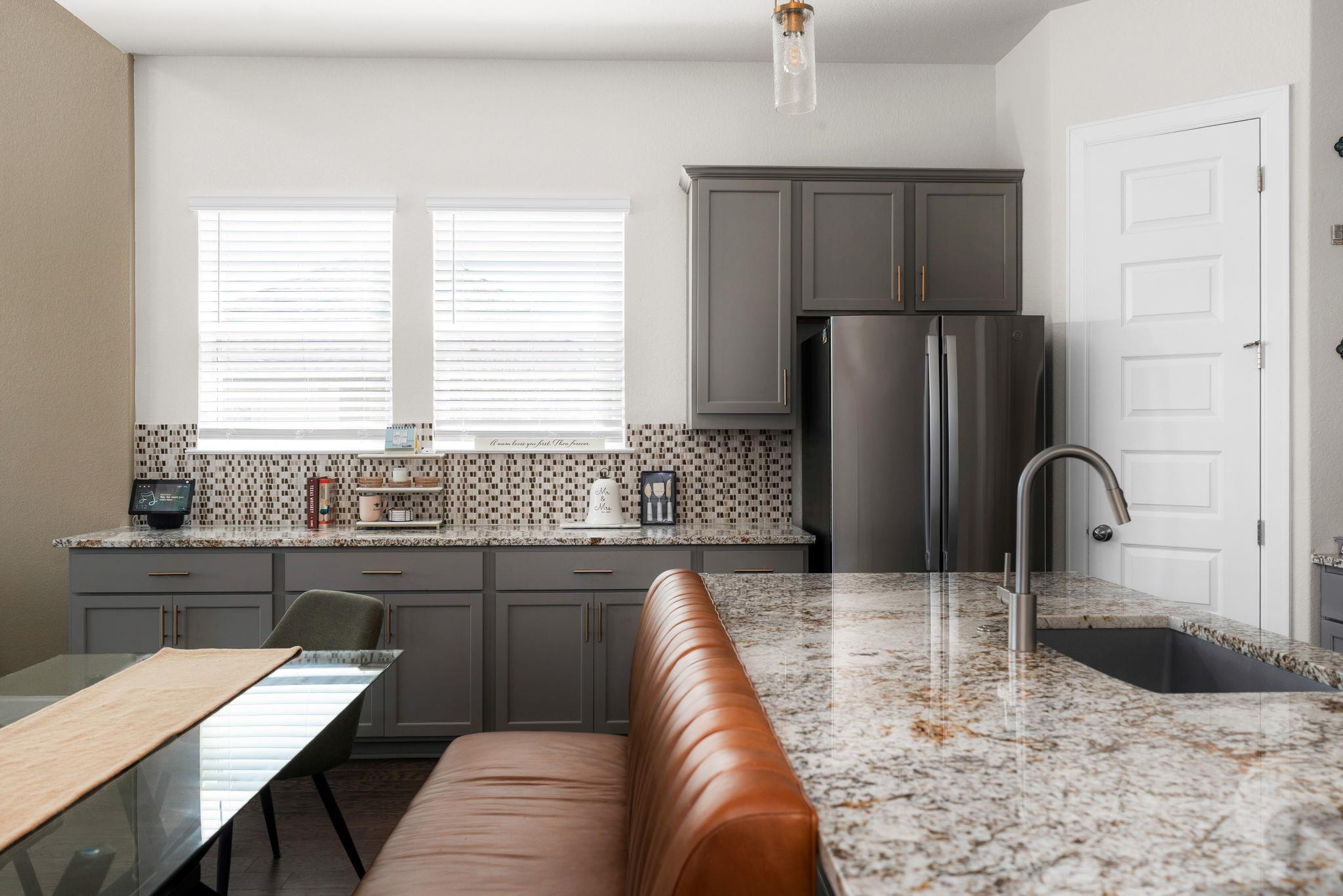 4904 Escape Rivera DR