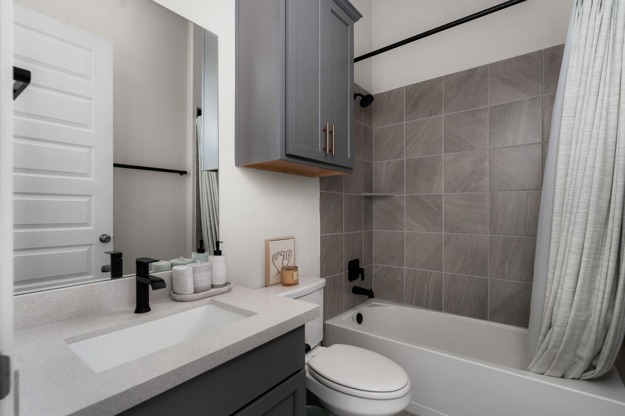 4904 Escape Rivera DR