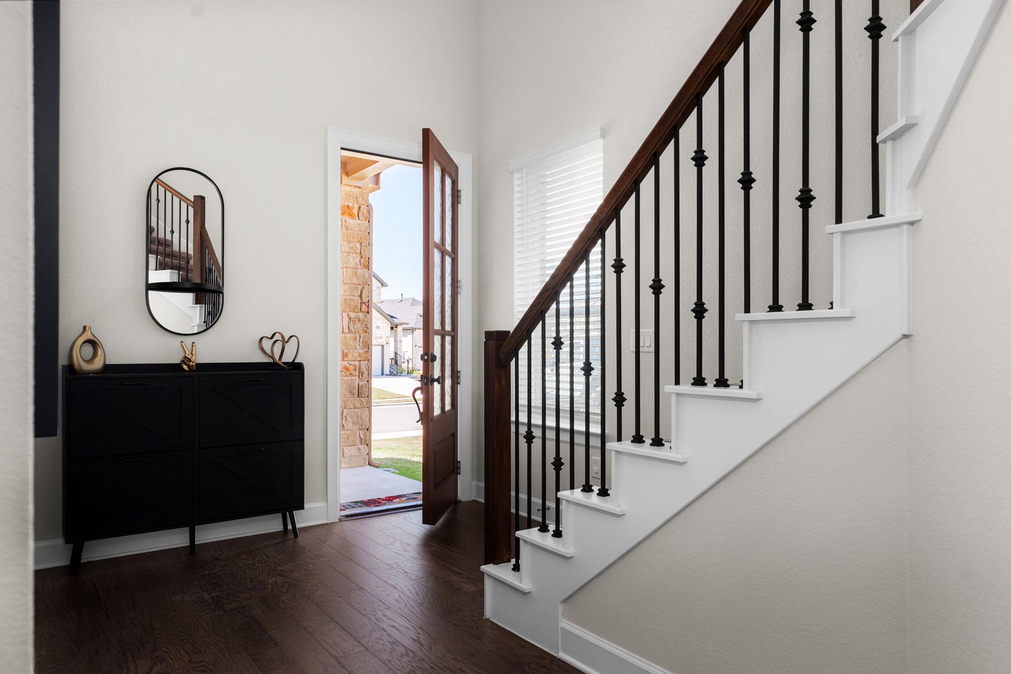 4904 Escape Rivera DR