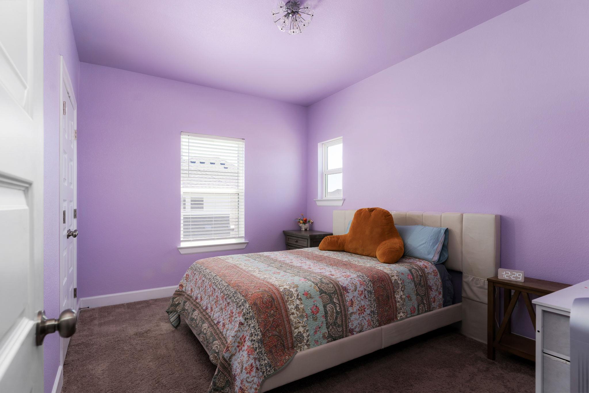 4904 Escape Rivera DR