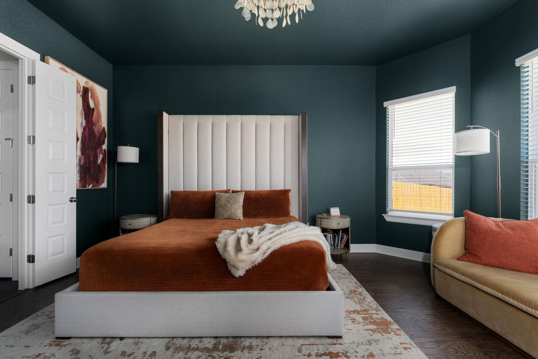 4904 Escape Rivera DR