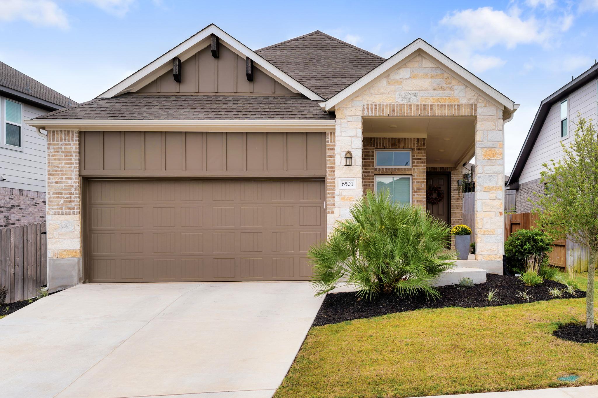 6501 Night Chinook DR