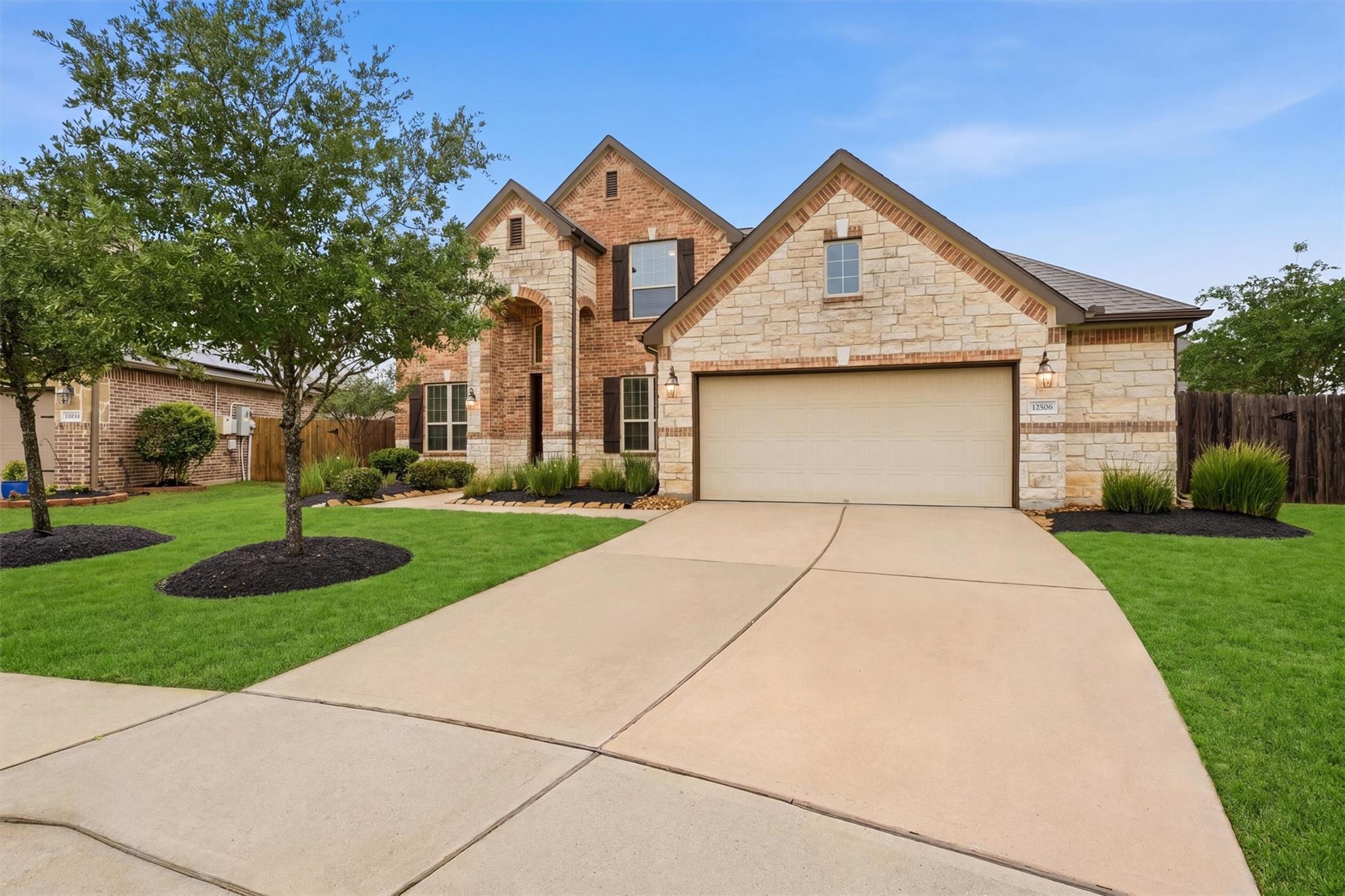 12506 Northpointe Ridge Lane