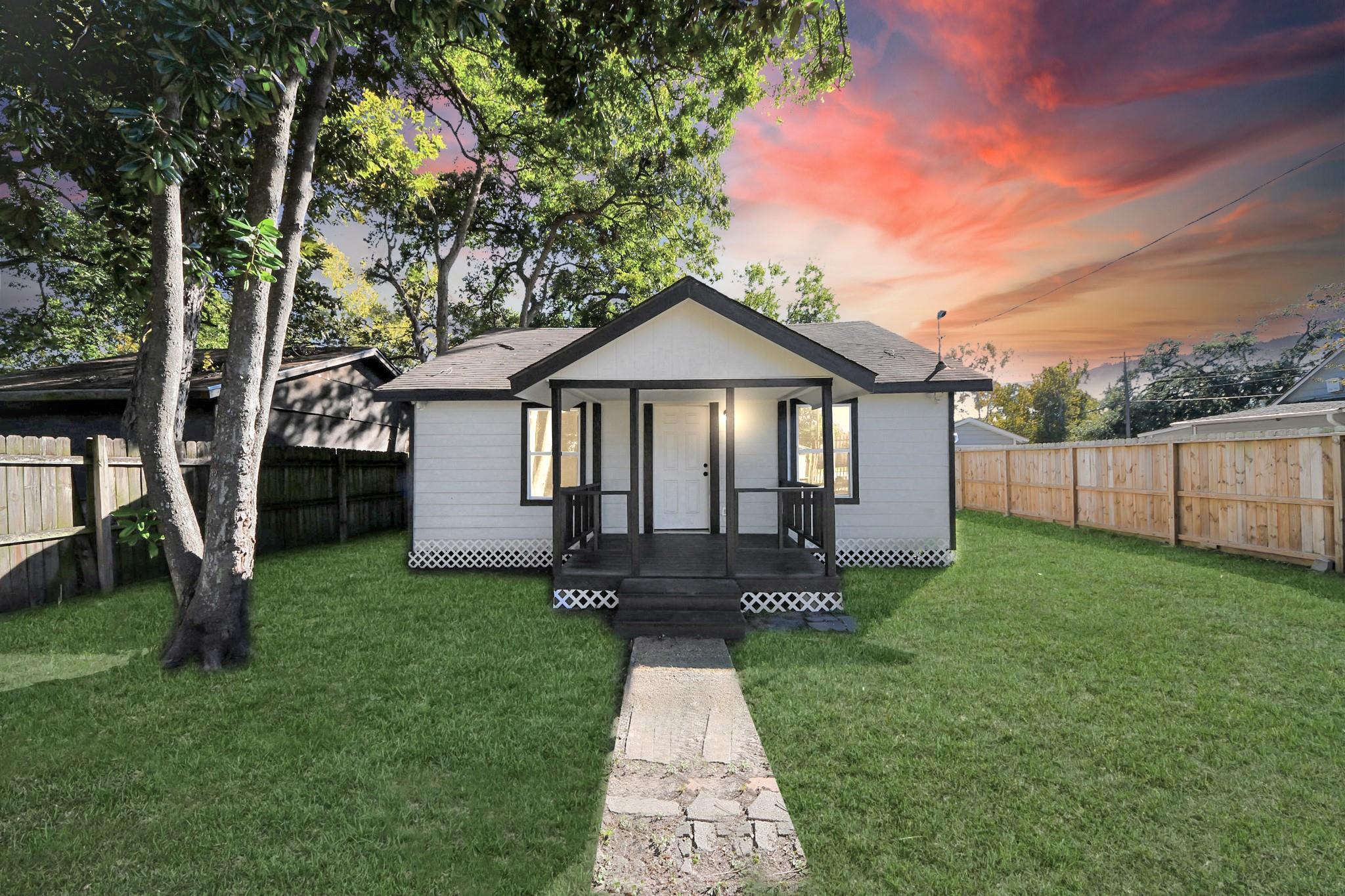 3206 Melbourne Street