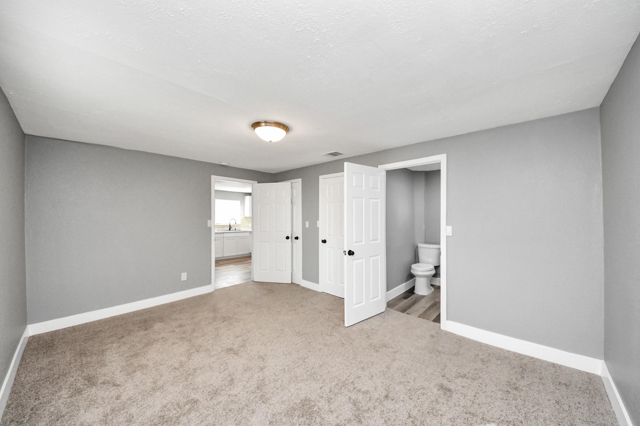 3206 Melbourne Street