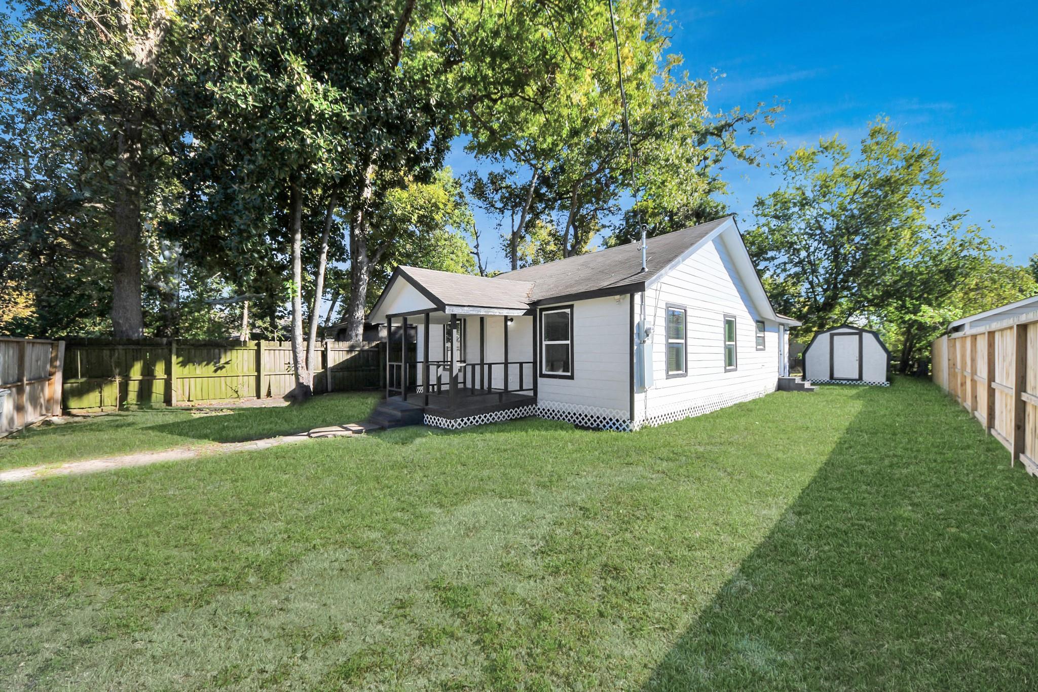 3206 Melbourne Street