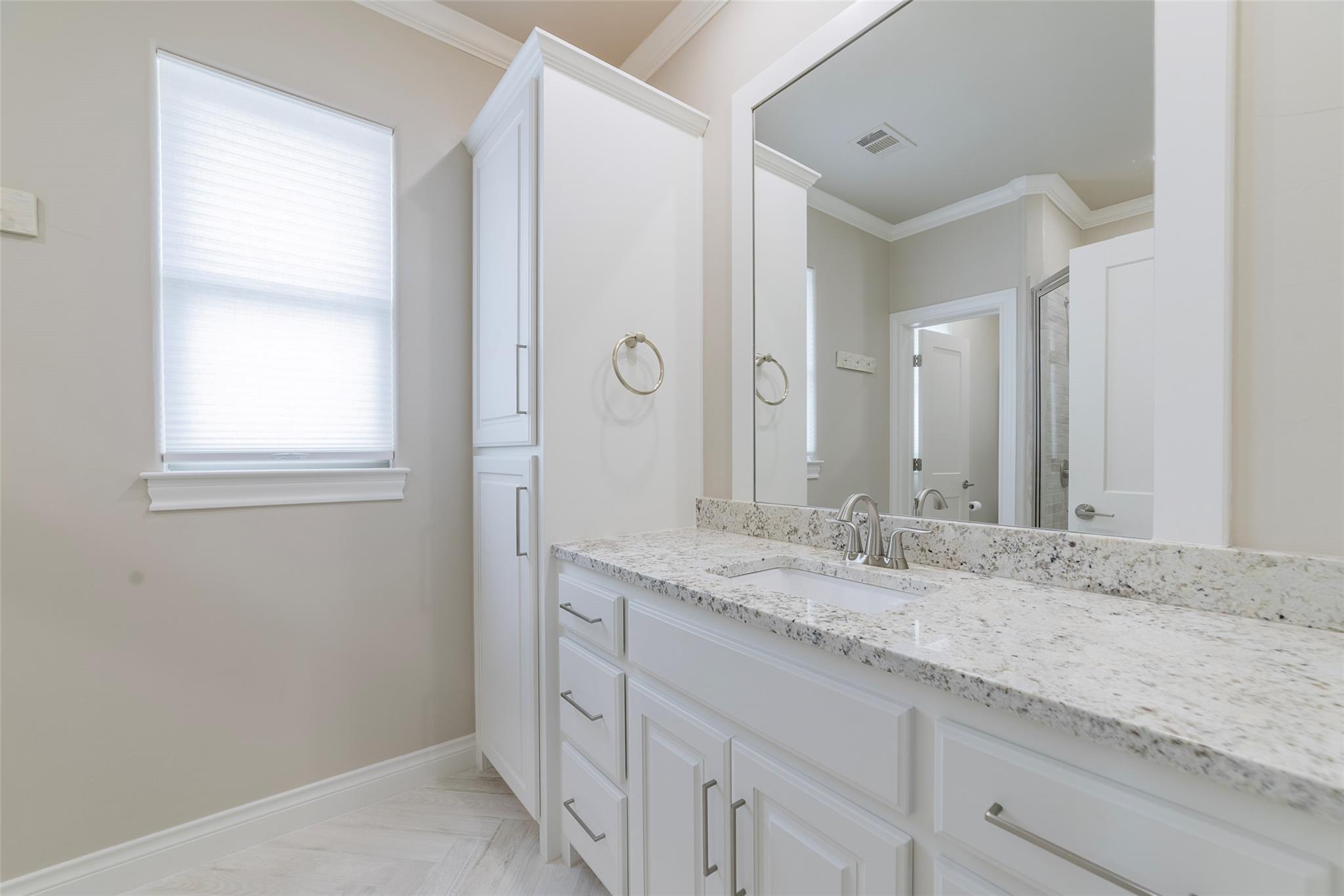2238 Williams Lakeshore DR