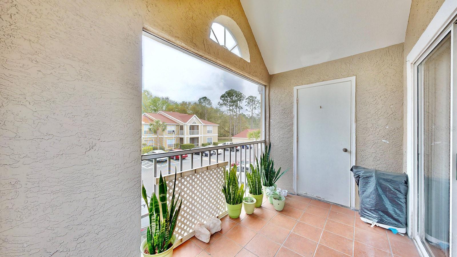 9481 HIGHLAND OAK DR #315