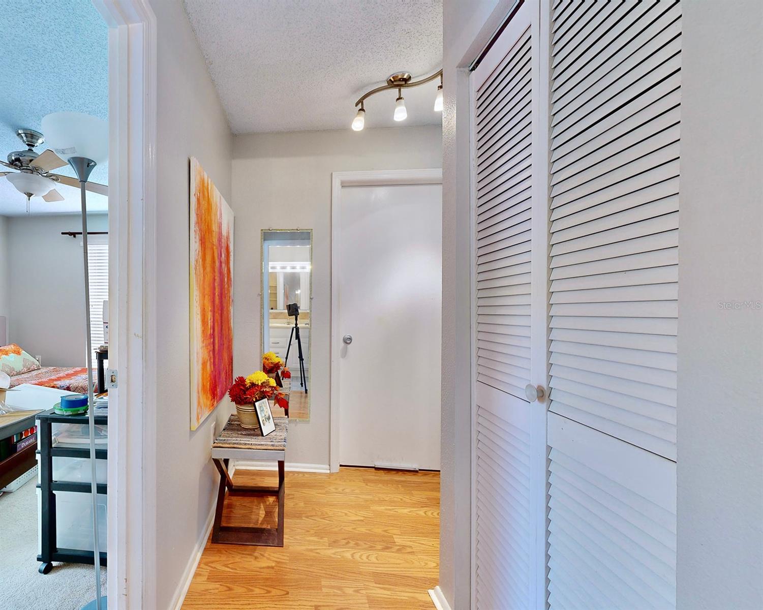 9481 HIGHLAND OAK DR #315