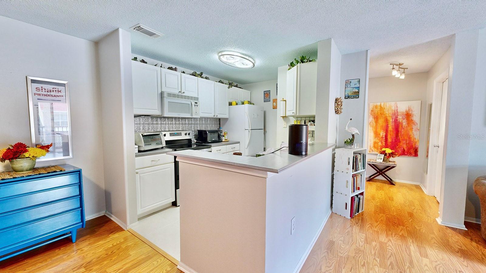 9481 HIGHLAND OAK DR #315