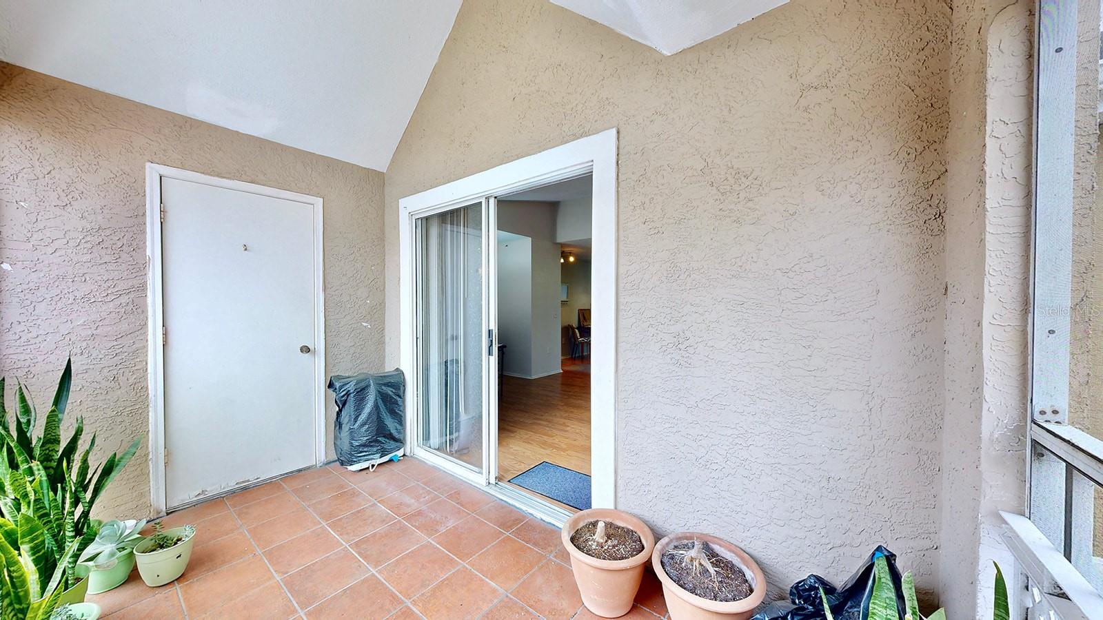 9481 HIGHLAND OAK DR #315