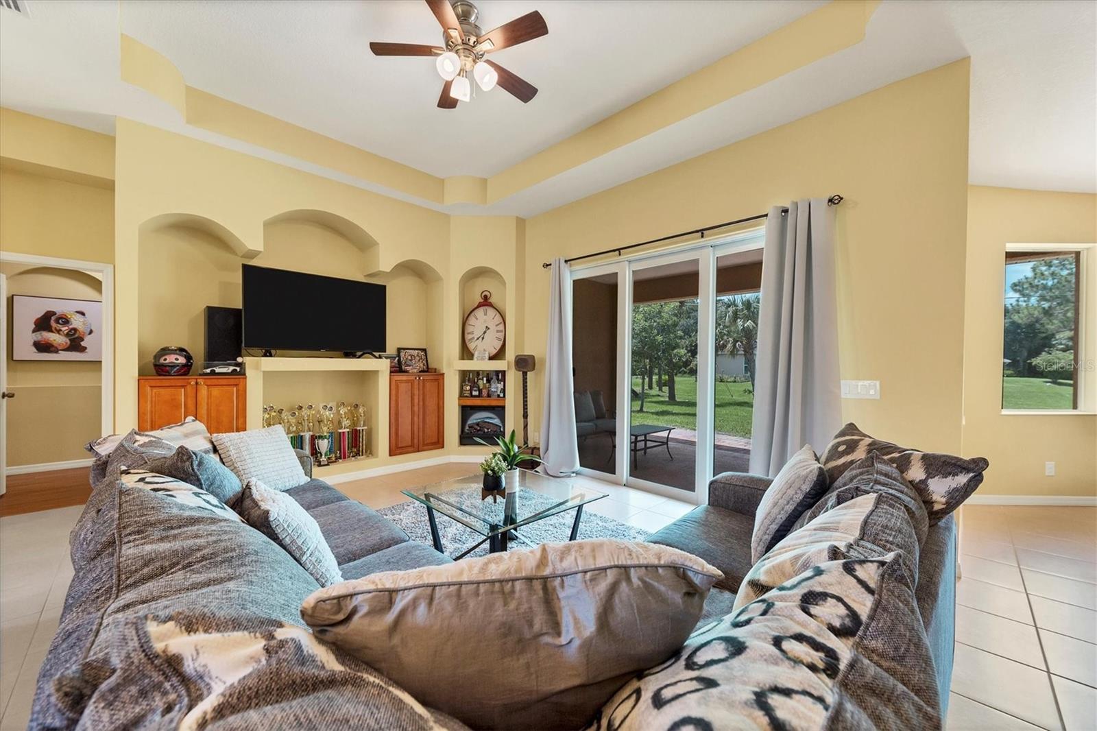 3503 S CRANBERRY BLVD