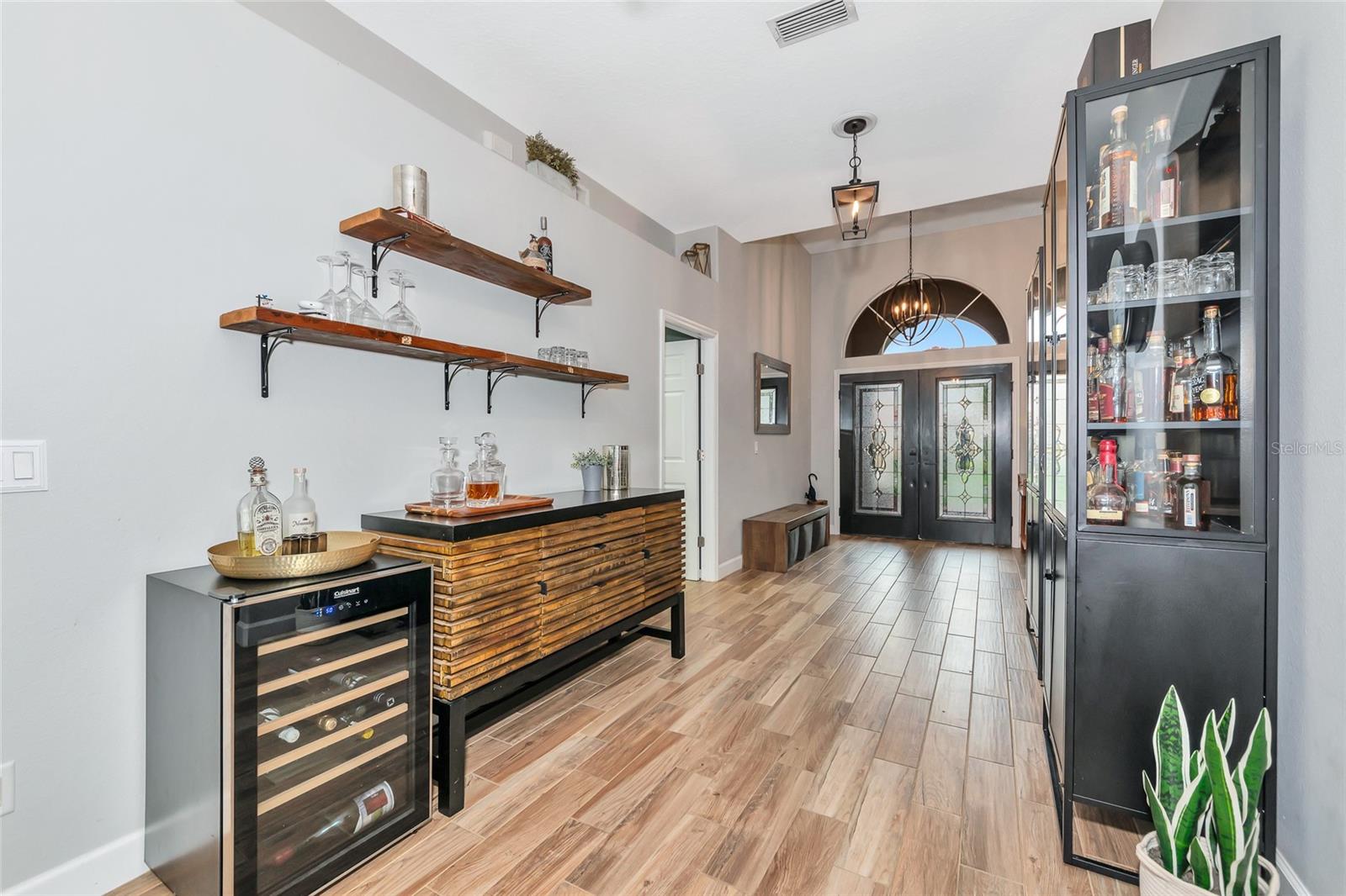 6845 74TH STREET CIR E