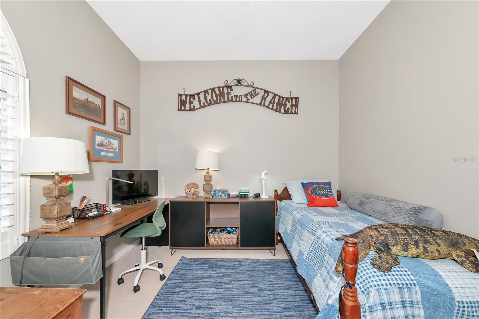 6845 74TH STREET CIR E