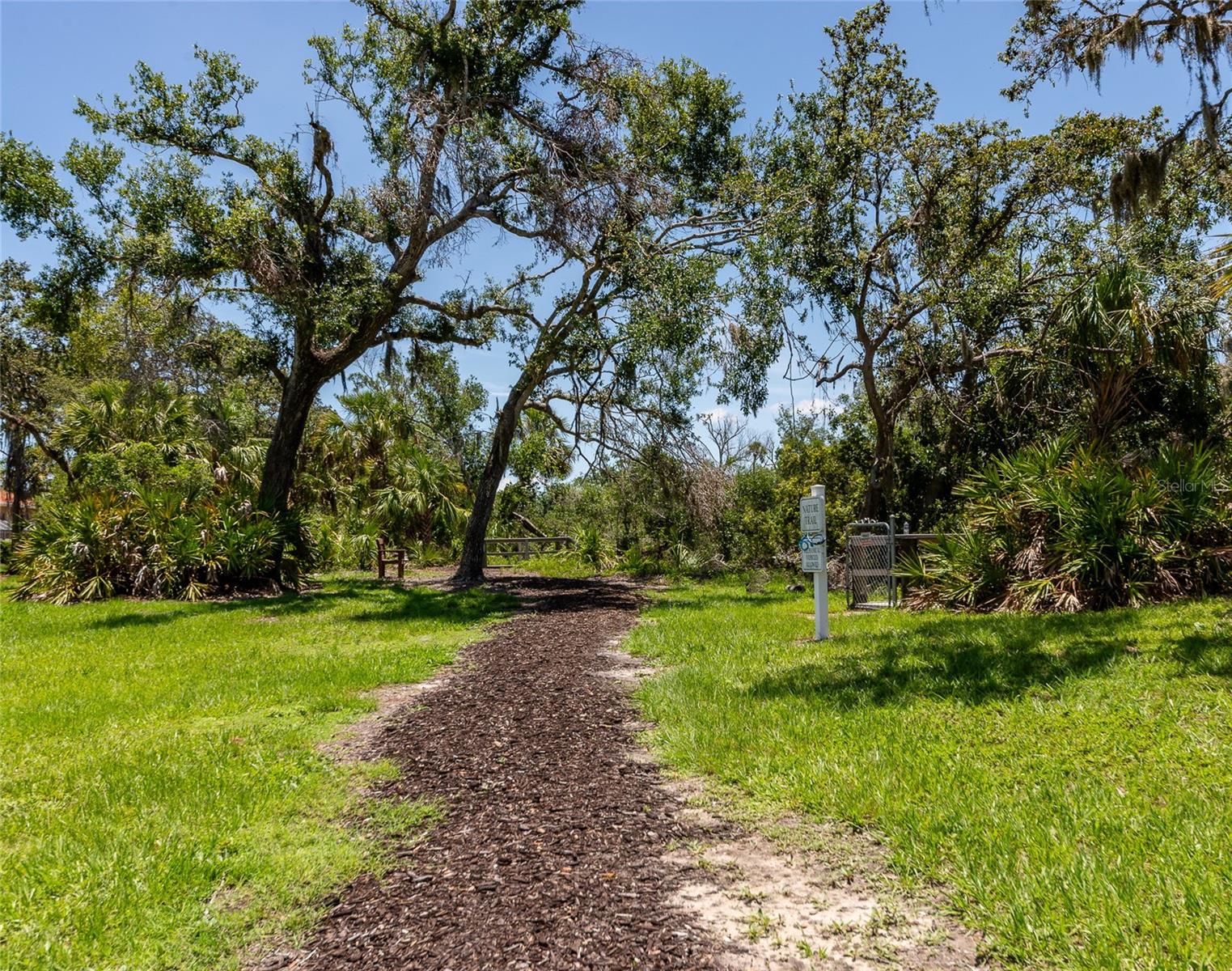 6845 74TH STREET CIR E