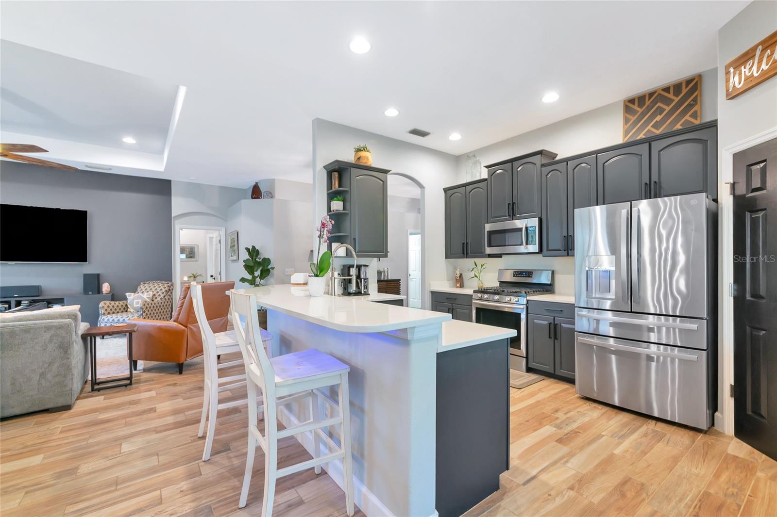 6845 74TH STREET CIR E