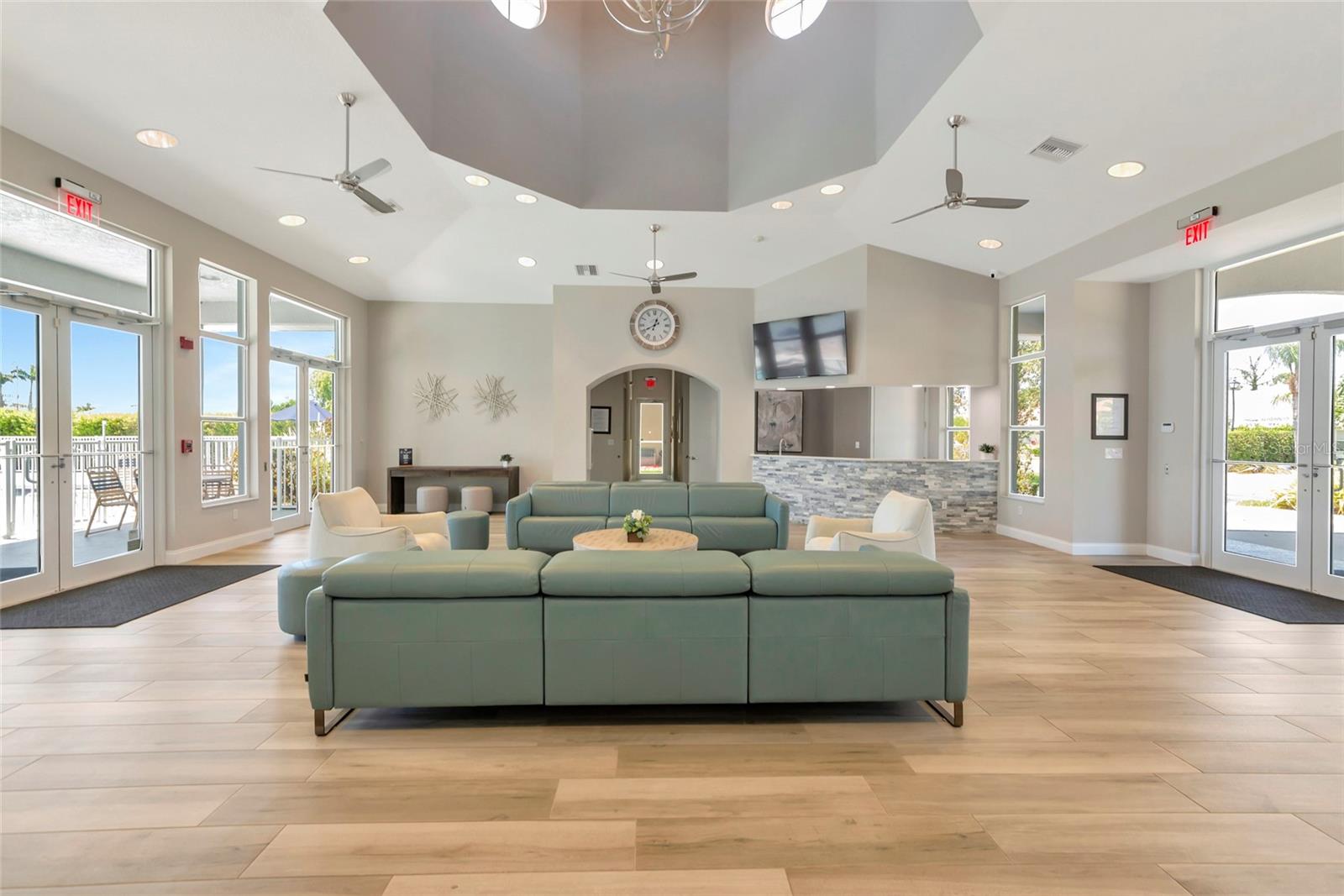 6845 74TH STREET CIR E