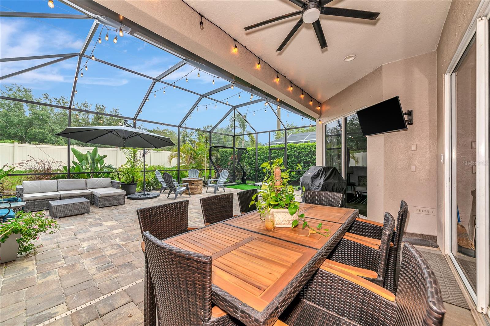 6845 74TH STREET CIR E