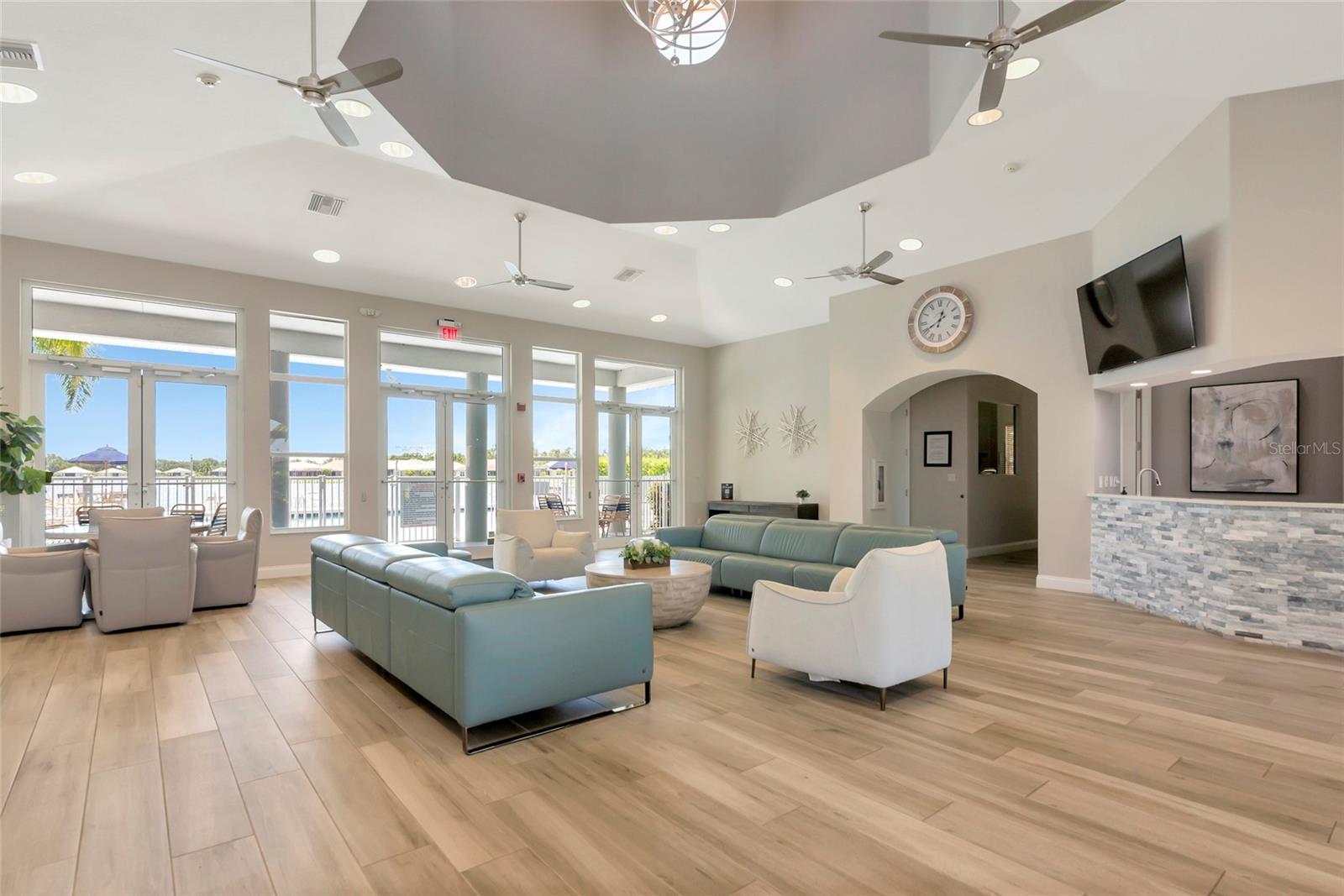 6845 74TH STREET CIR E