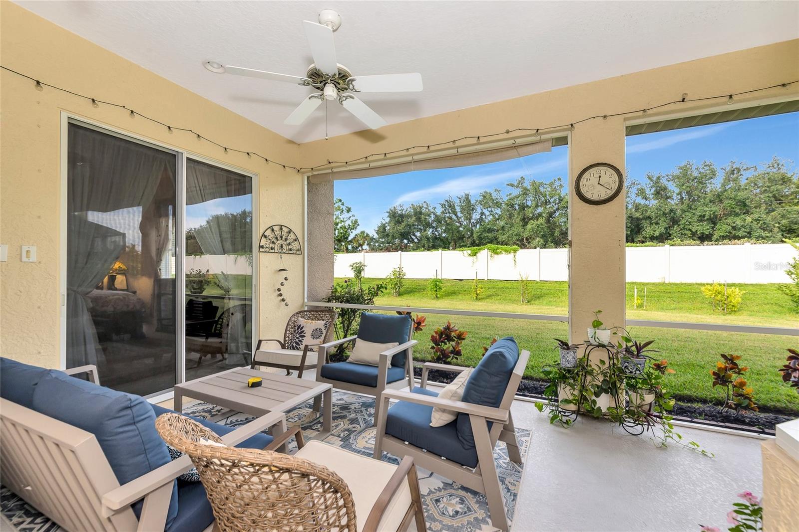 6841 74TH STREET CIR E