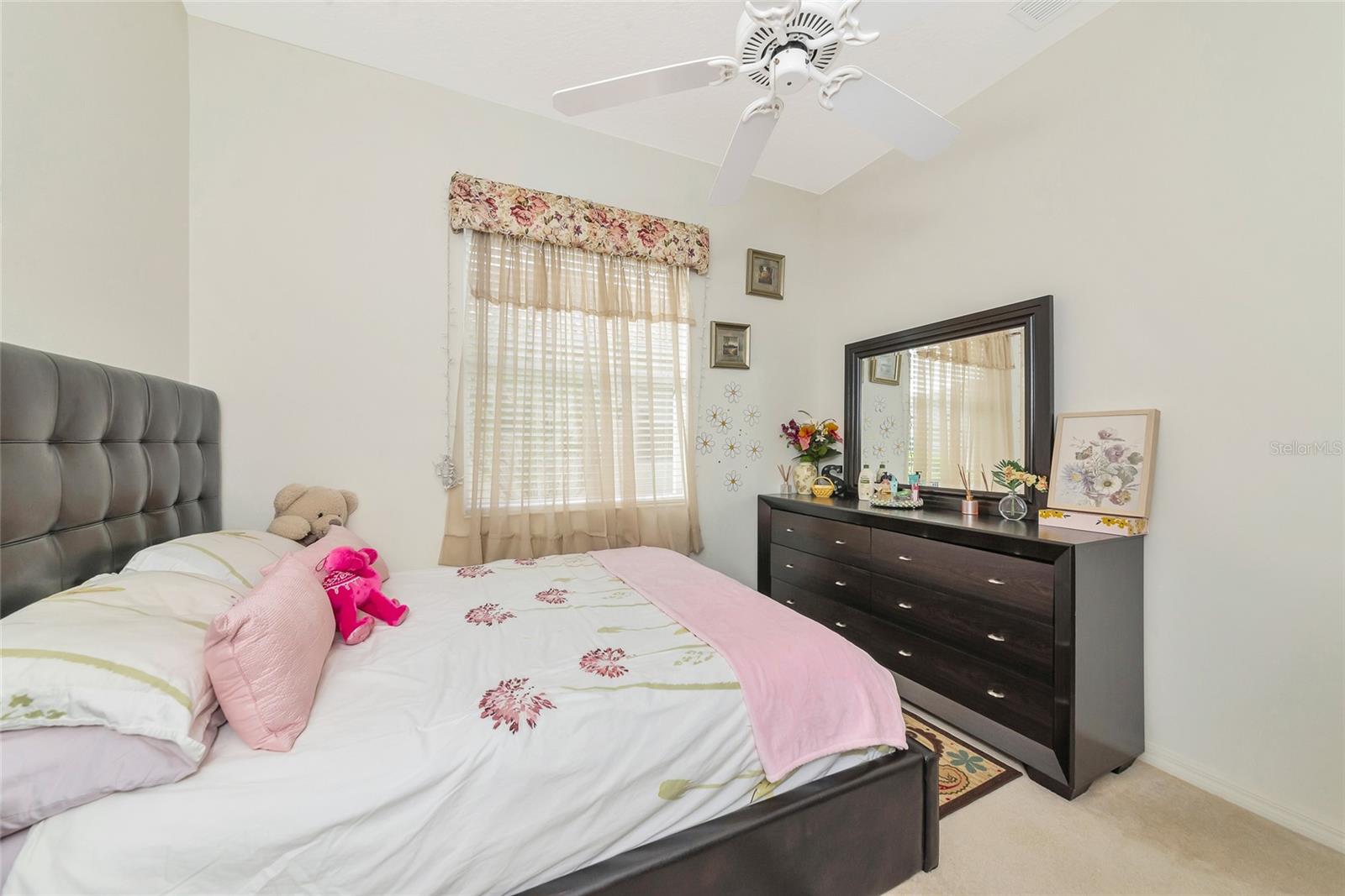 6841 74TH STREET CIR E