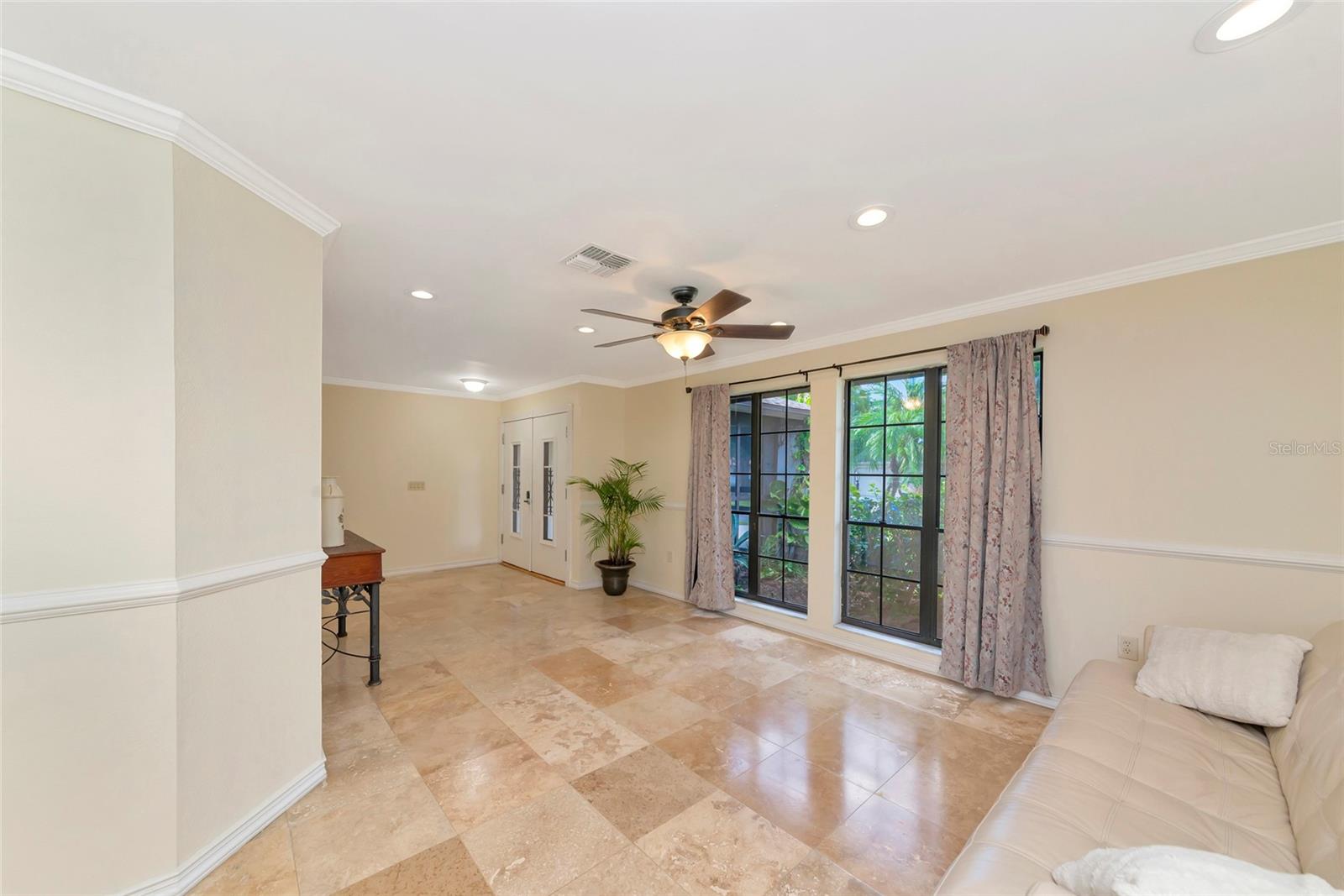 4656 ALEXANDER POPE LN