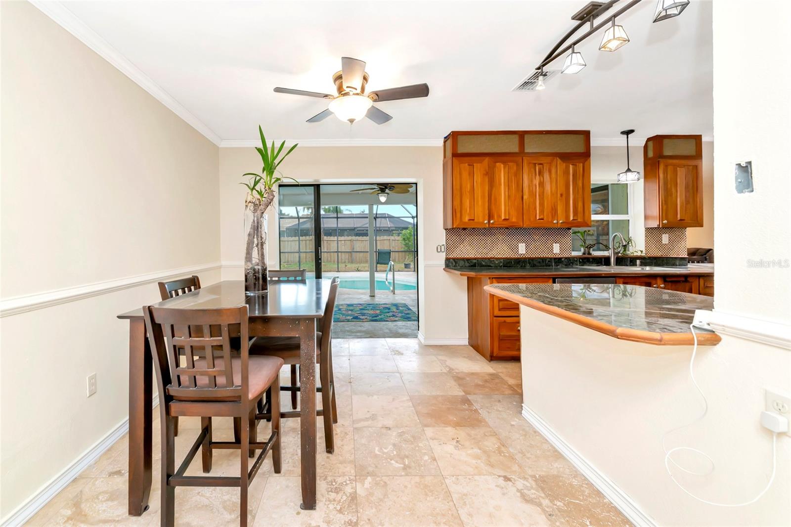 4656 ALEXANDER POPE LN