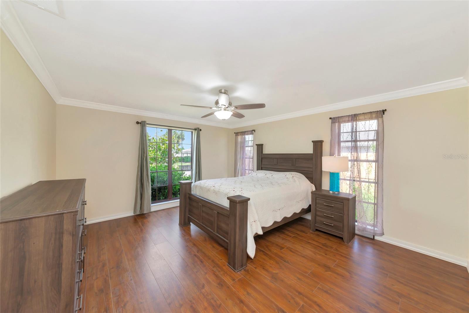 4656 ALEXANDER POPE LN