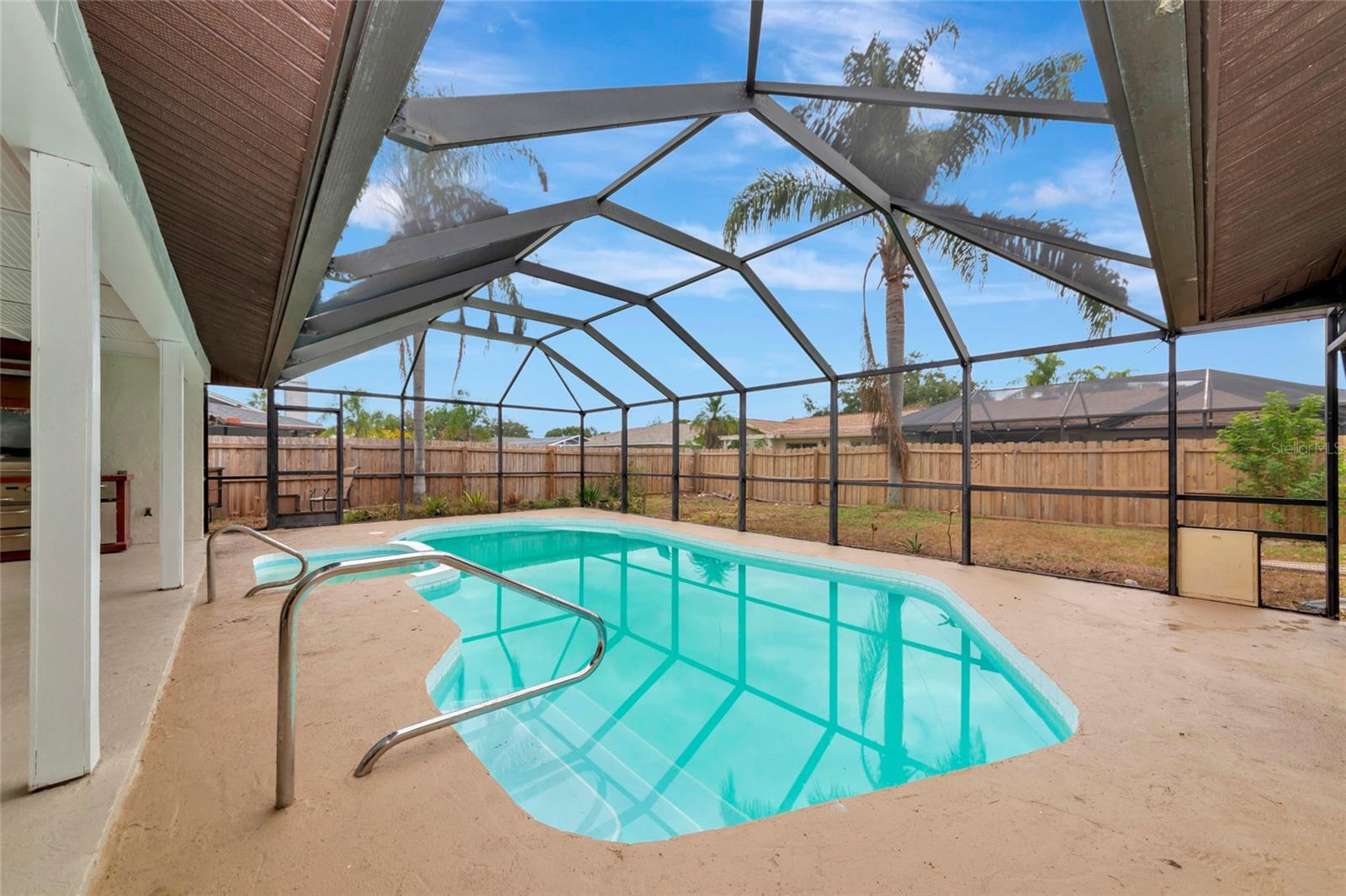 4656 ALEXANDER POPE LN