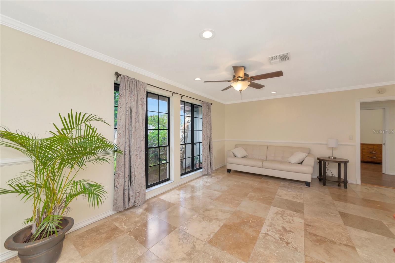 4656 ALEXANDER POPE LN