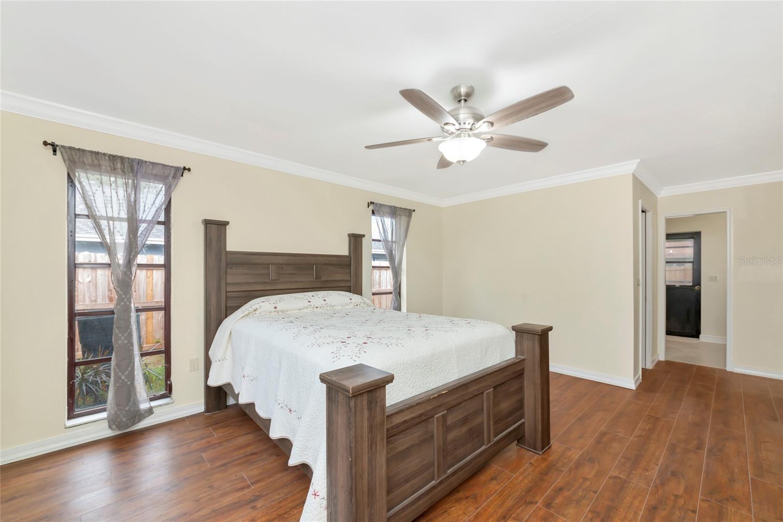 4656 ALEXANDER POPE LN