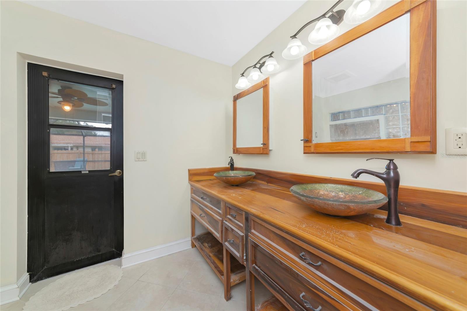 4656 ALEXANDER POPE LN