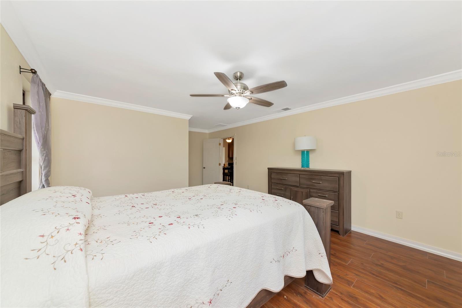 4656 ALEXANDER POPE LN