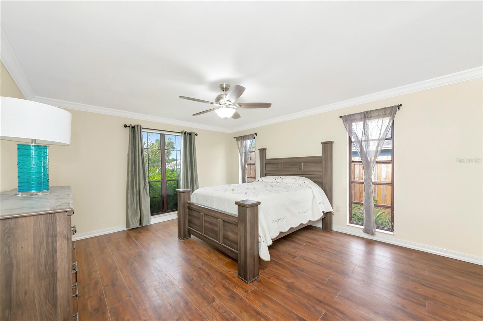 4656 ALEXANDER POPE LN