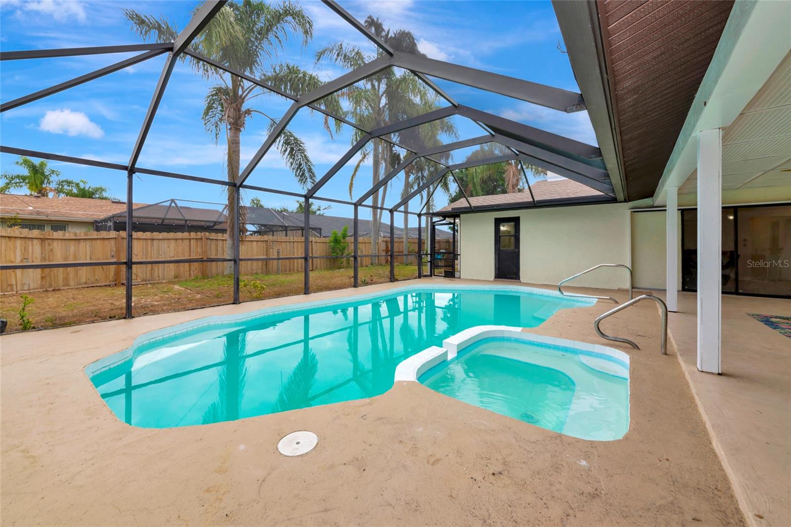 4656 ALEXANDER POPE LN