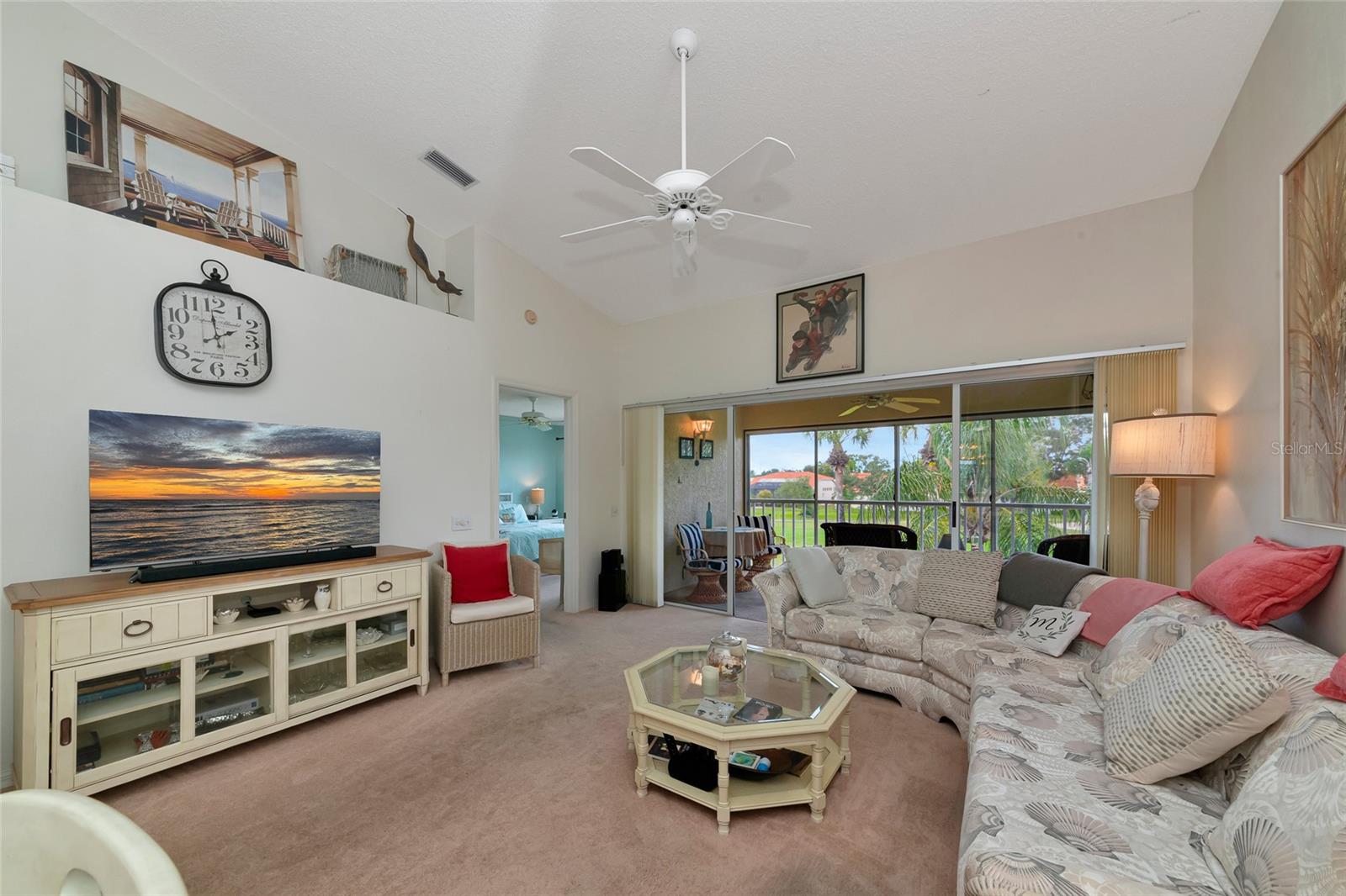 4206 CADDIE DR E #201