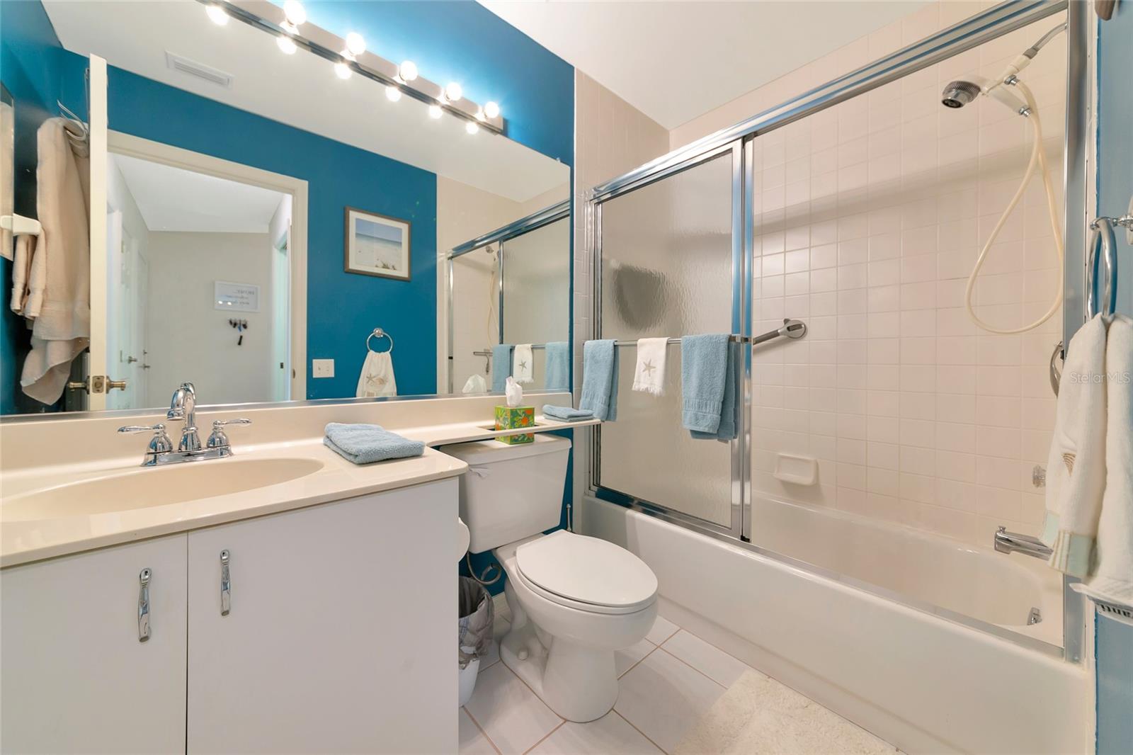 4206 CADDIE DR E #201