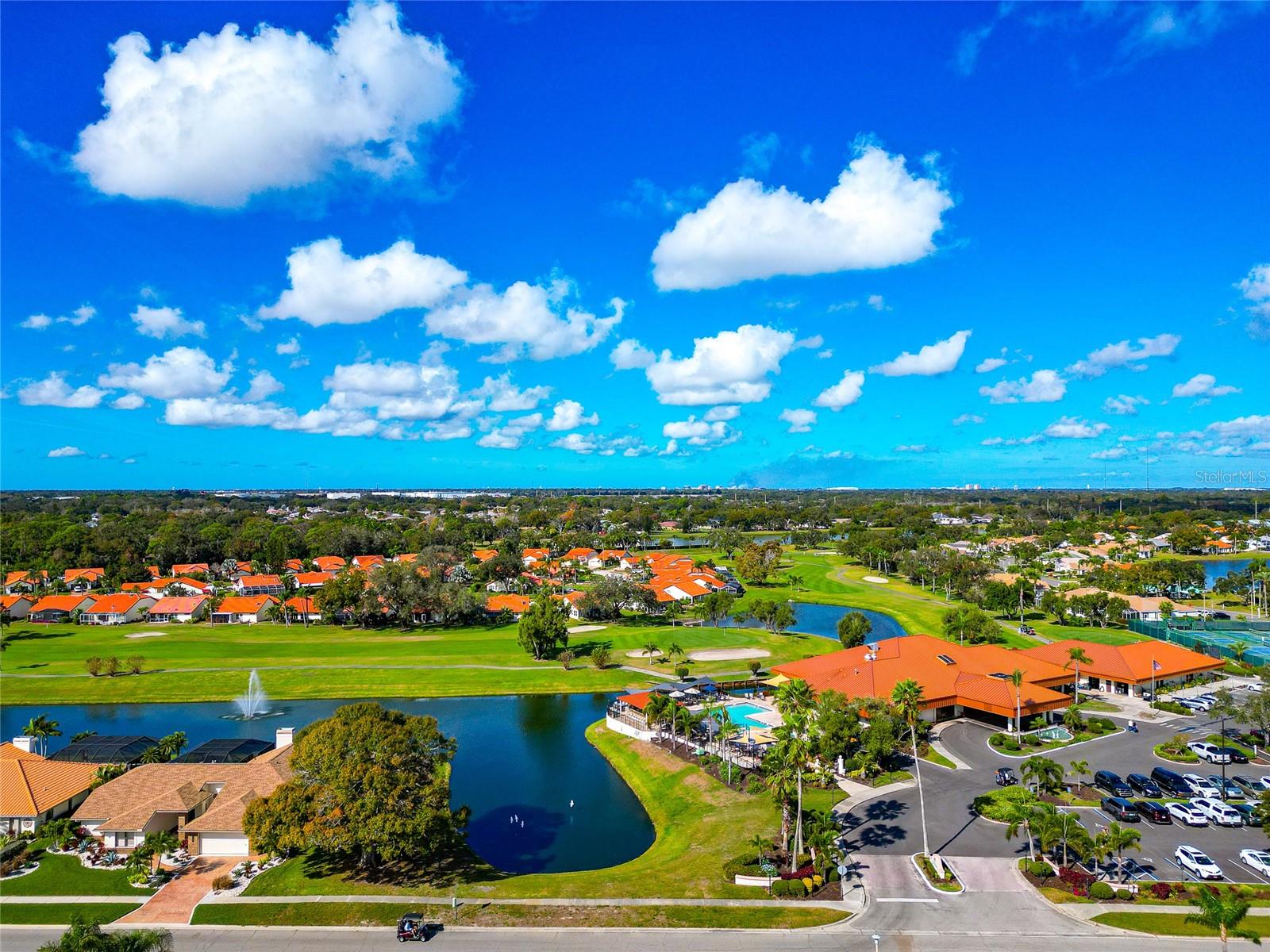 4206 CADDIE DR E #201