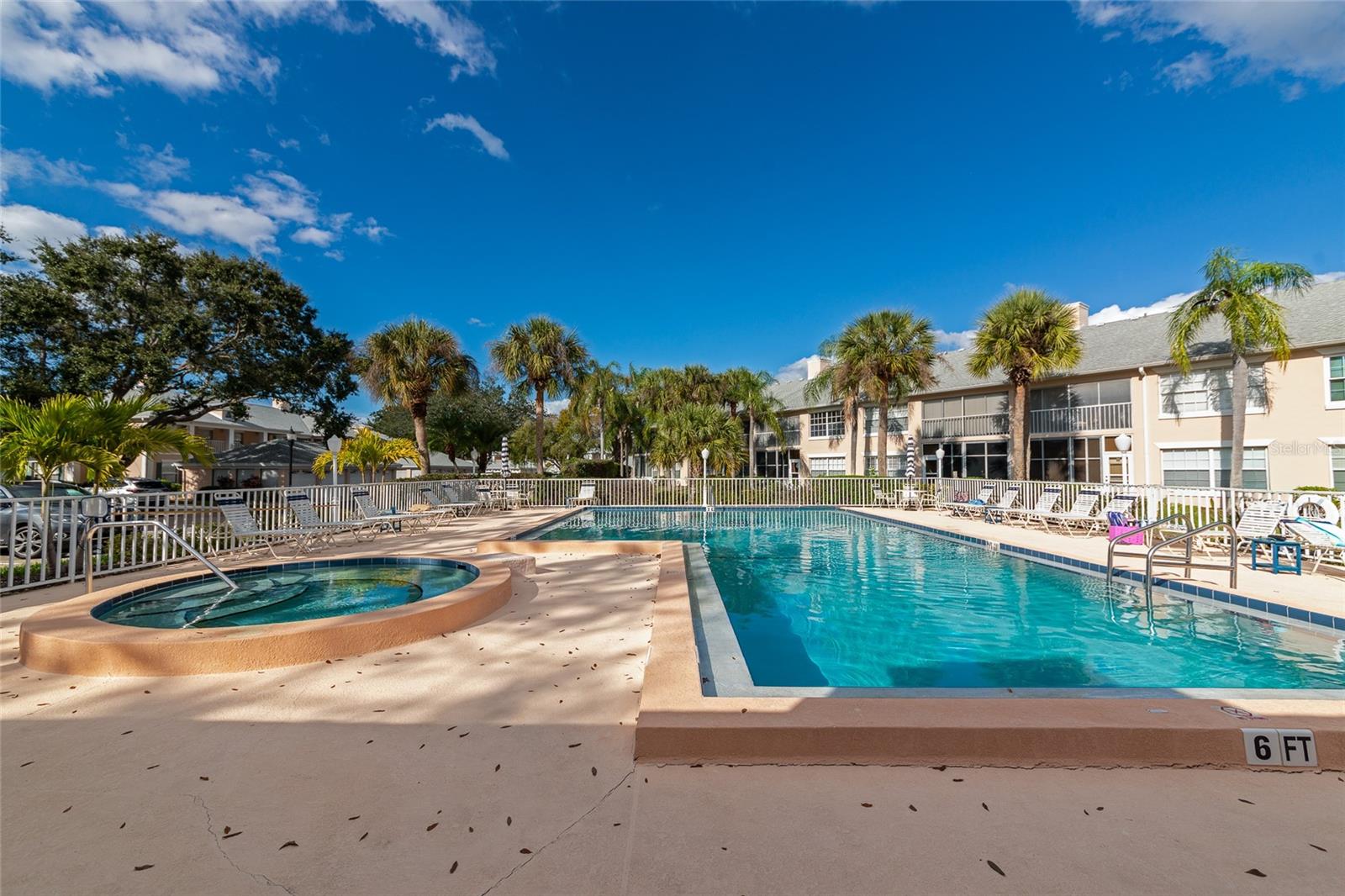 4206 CADDIE DR E #201