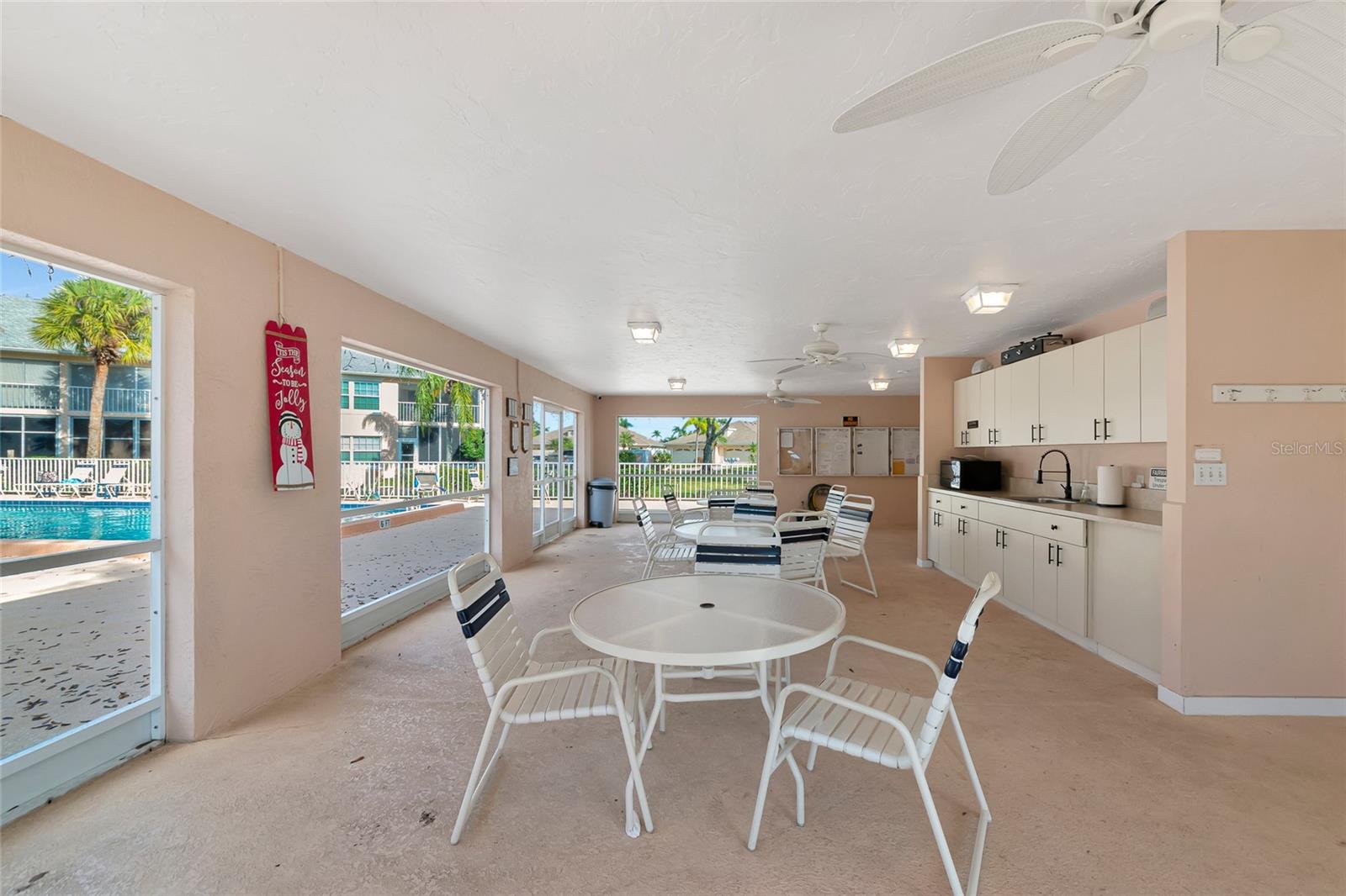 4206 CADDIE DR E #201