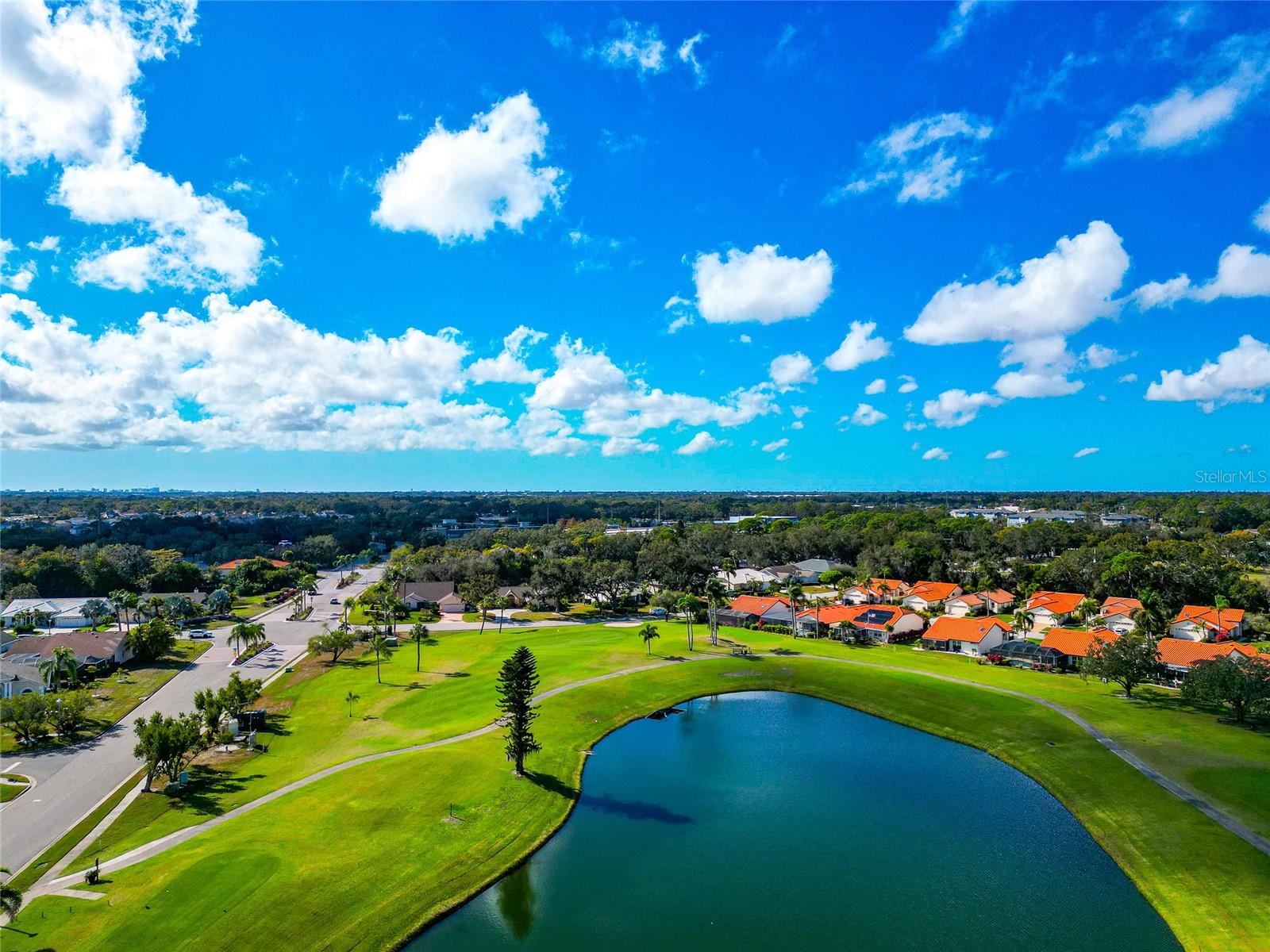 4206 CADDIE DR E #201