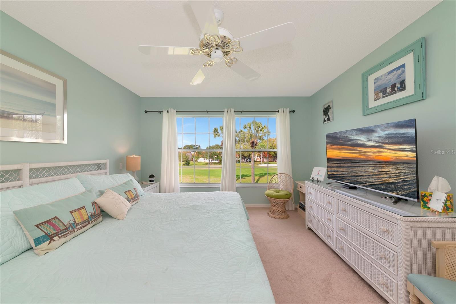 4206 CADDIE DR E #201