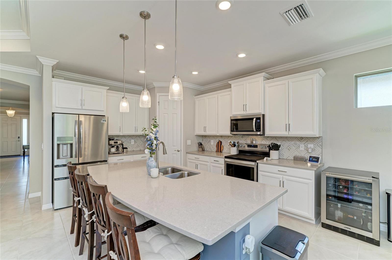 174 VERAZA CT