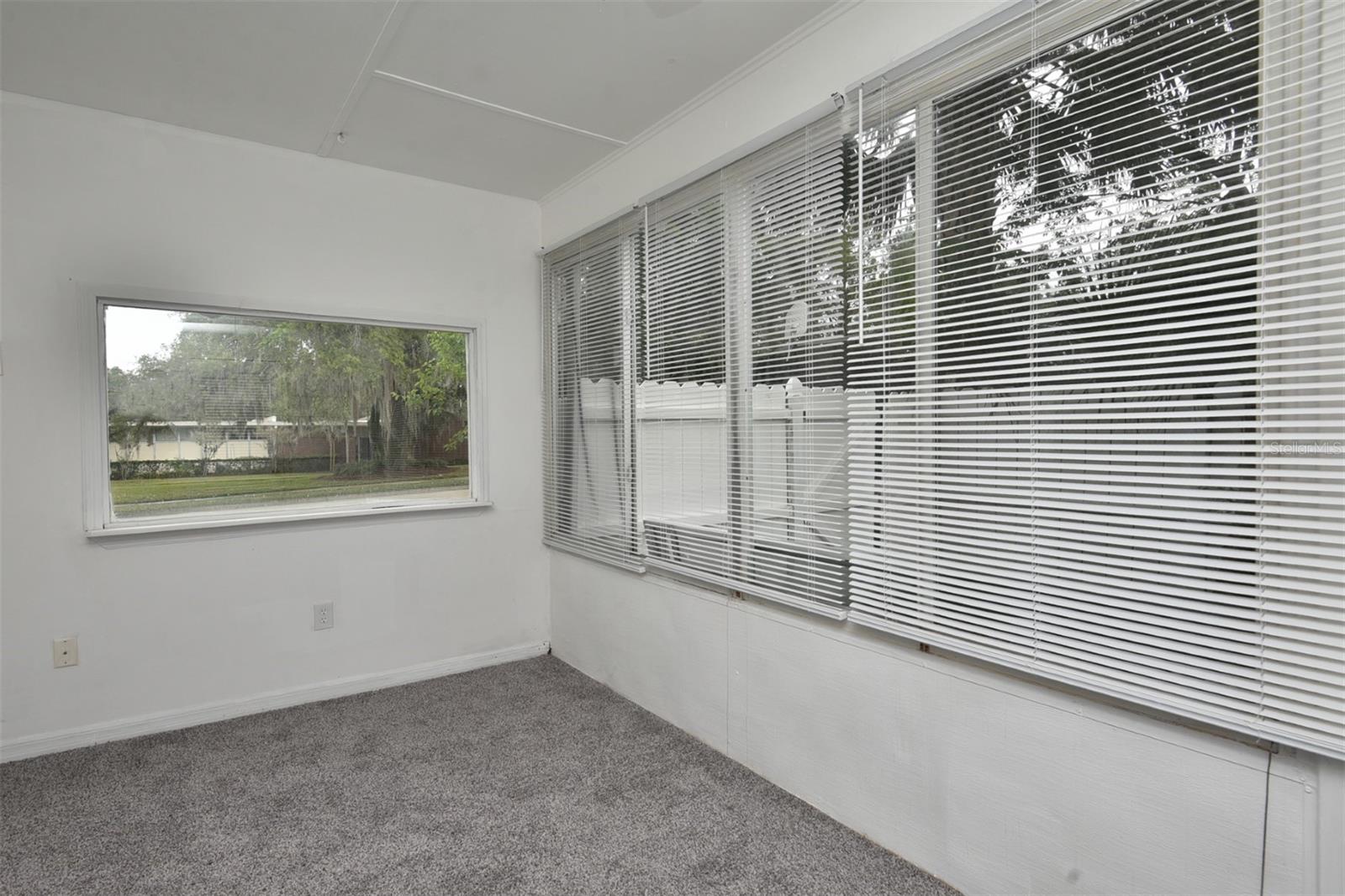 2312 S PARK AVE #2312