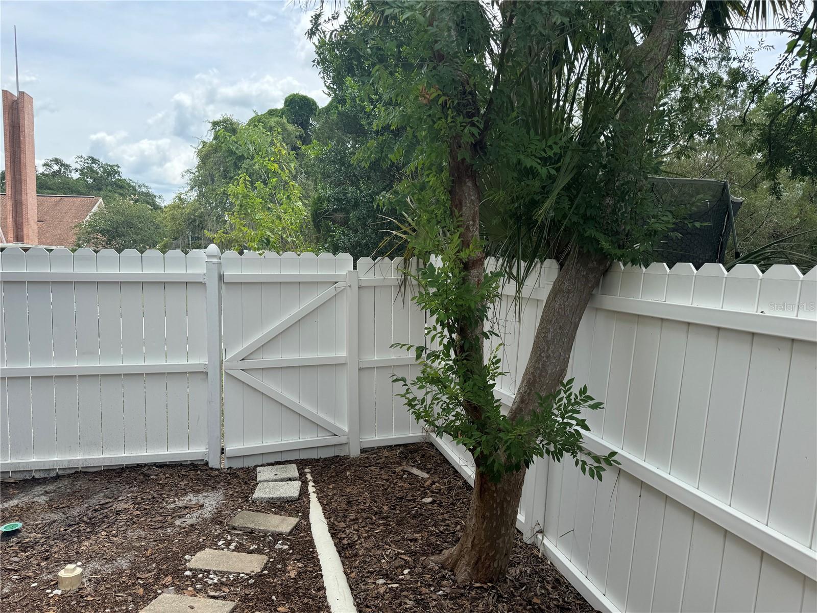 2312 S PARK AVE #2312