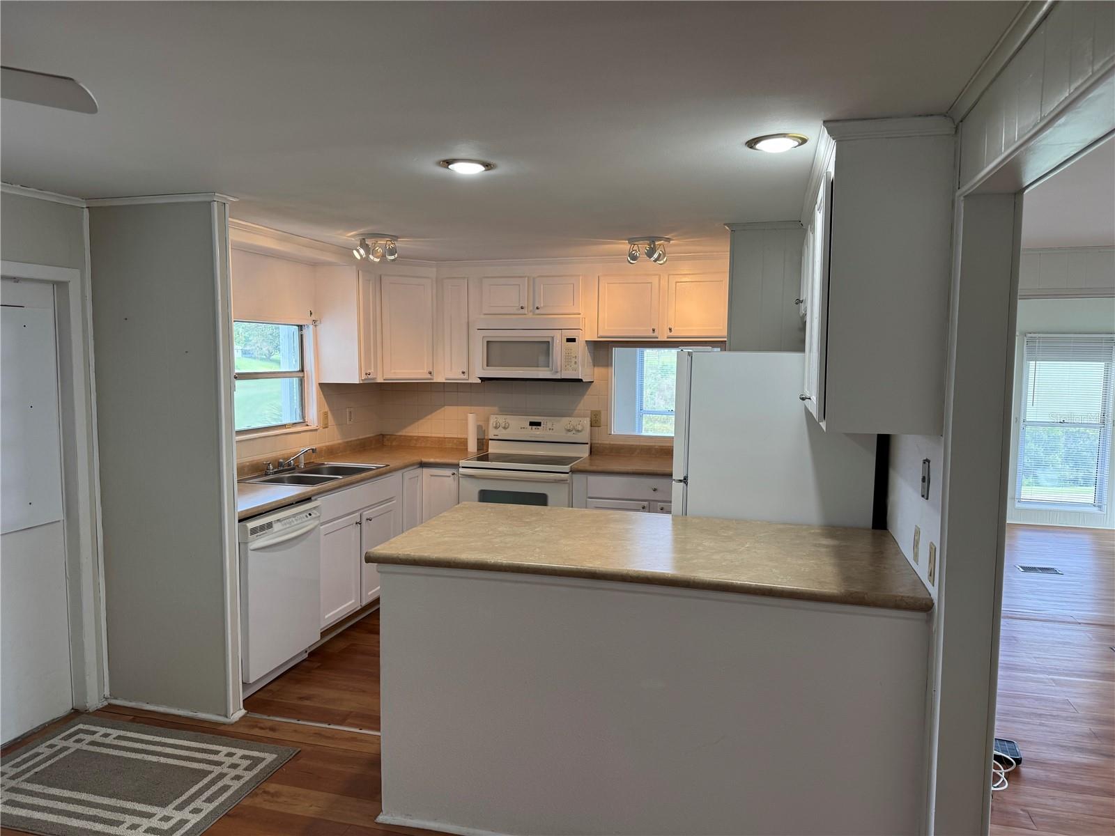 3519 N CITRUS CIR #1645