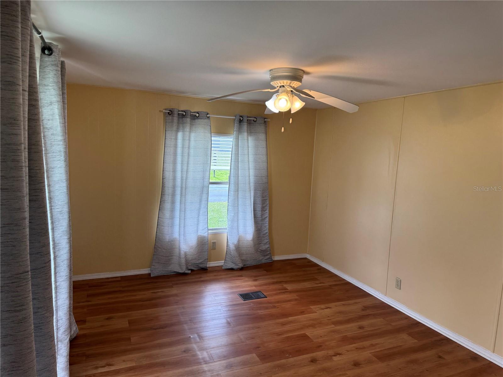 3519 N CITRUS CIR #1645